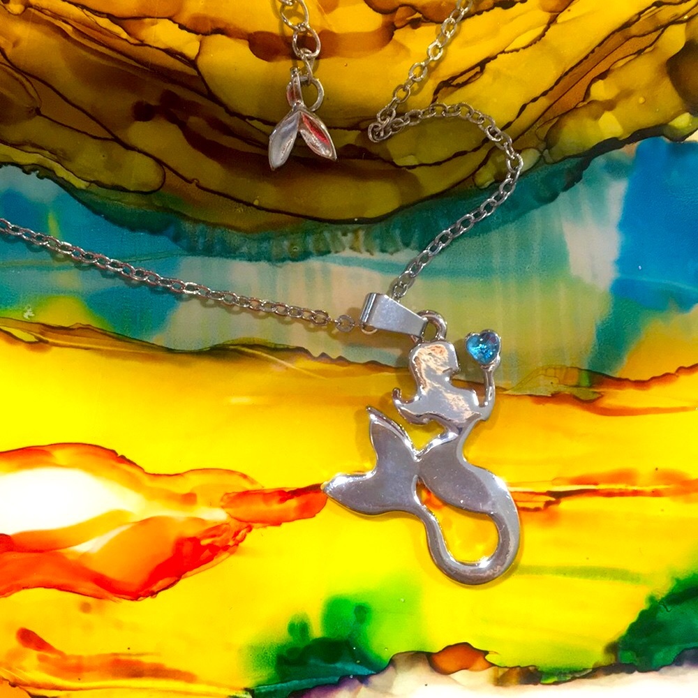 14K Mermaid 🧜‍♀️ Necklace